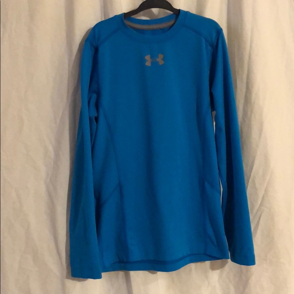 Boys Under Armour long sleeve shirt